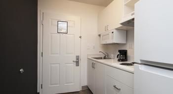 Crestwood Suites Of 뉴포트 뉴스 외부 사진